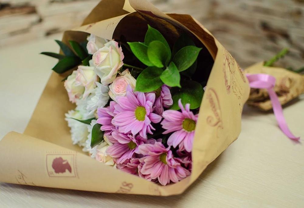 Букет цветов из: Розы и Хризантемы в Вознесенье