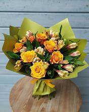 Букет цветов из:  Альстромерии и Розы в Вознесенье