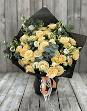 Букет цветов из:  Розы и Лизиантусы в Вознесенье
