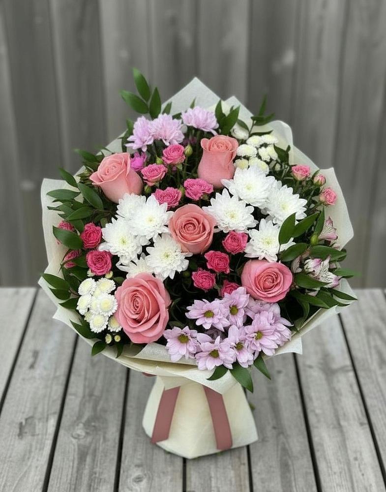 Букет цветов из: Альстромерии, Гвоздики, Розы и Хризантемы в Вознесенье
