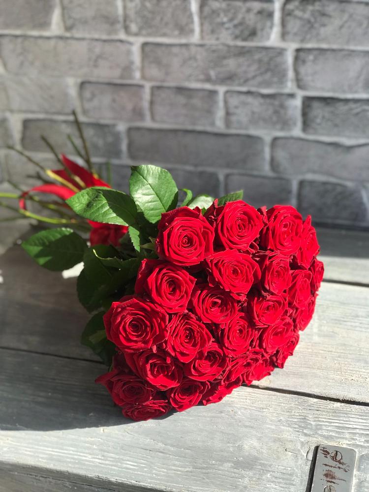 Букет Красные розы Фридом в Вознесенье