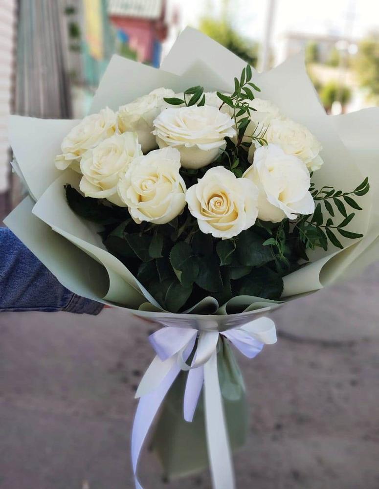 Букет Белые розы Проуд в Вознесенье