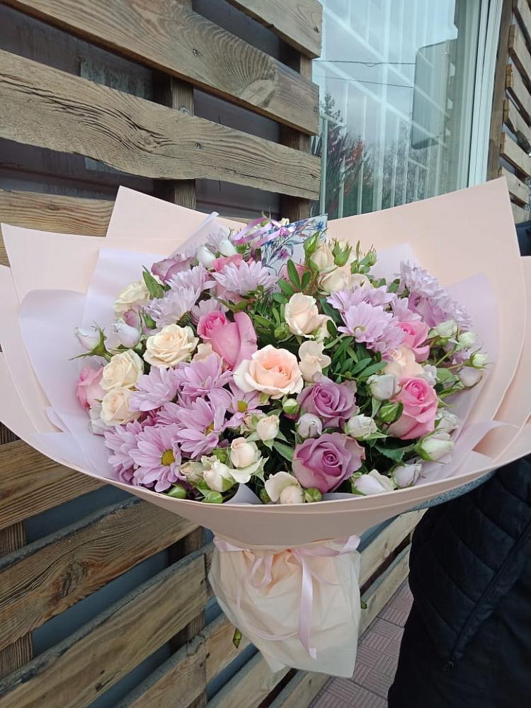 Букет цветов из: Розы и Хризантемы в Вознесенье