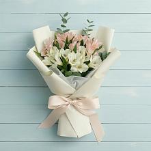 Букет цветов из:  Альстромерии #REPLACE_PRED# Вознесенье