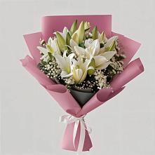 Букет цветов из:  Лилии в Вознесенье