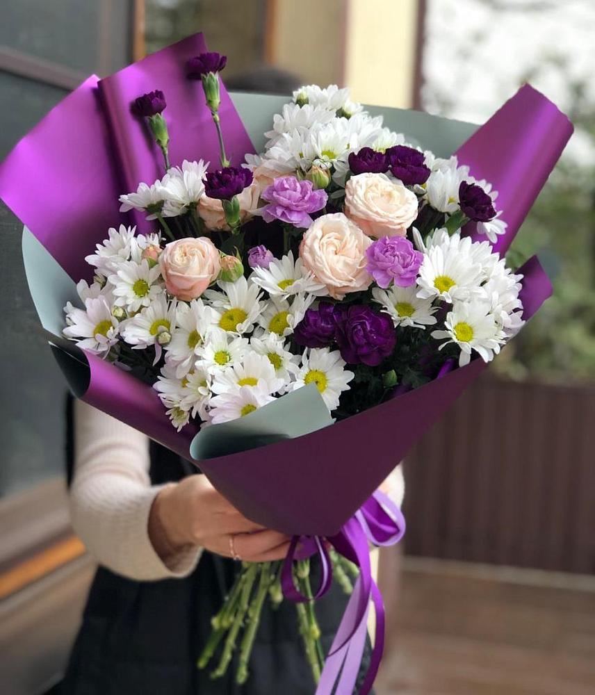 Букет цветов из: Хризантемы, Гвоздики и Розы в Вознесенье