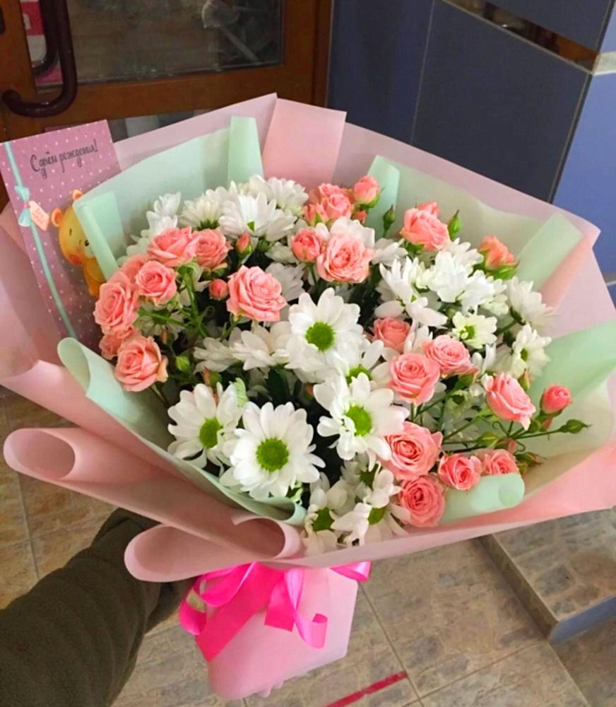 Букет цветов из: Розы и Хризантемы в Вознесенье