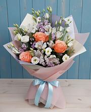 Букет цветов из:  Лизиантусы, Розы, Альстромерии и Гипсофила в Вознесенье