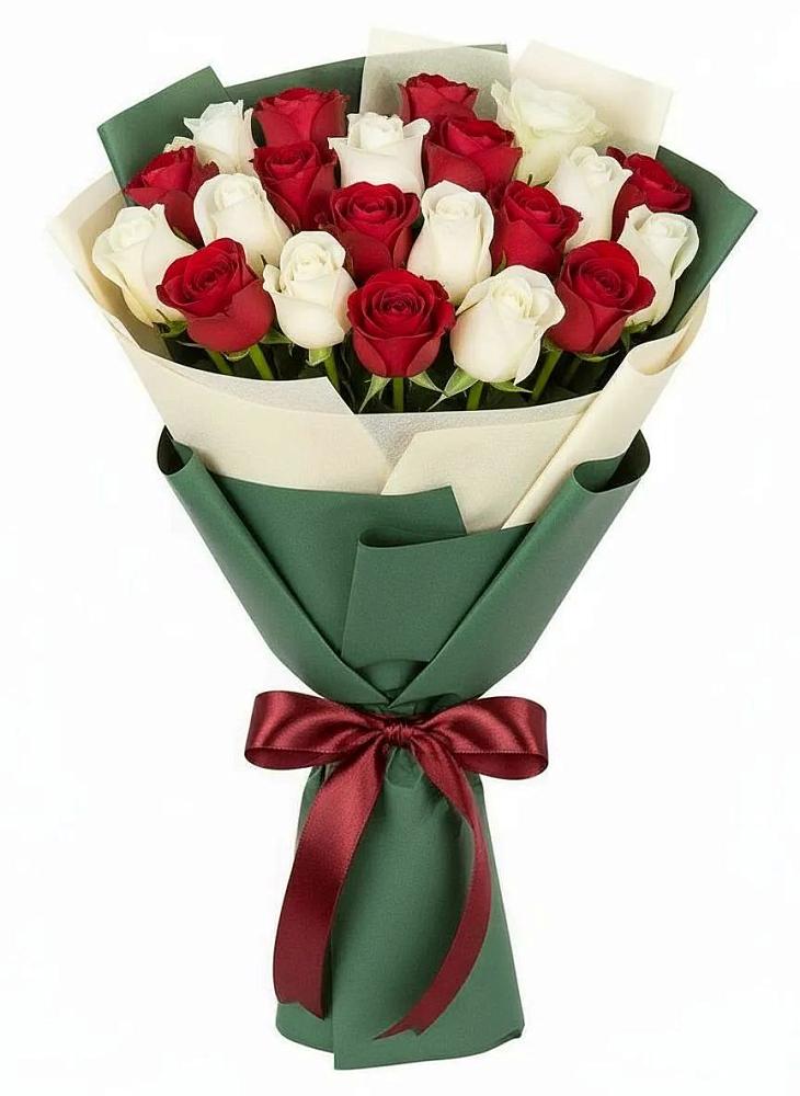 Букет Микс из красных и белых роз в Вознесенье