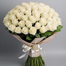 Букет 101 беля роза Белоснежка в Вознесенье