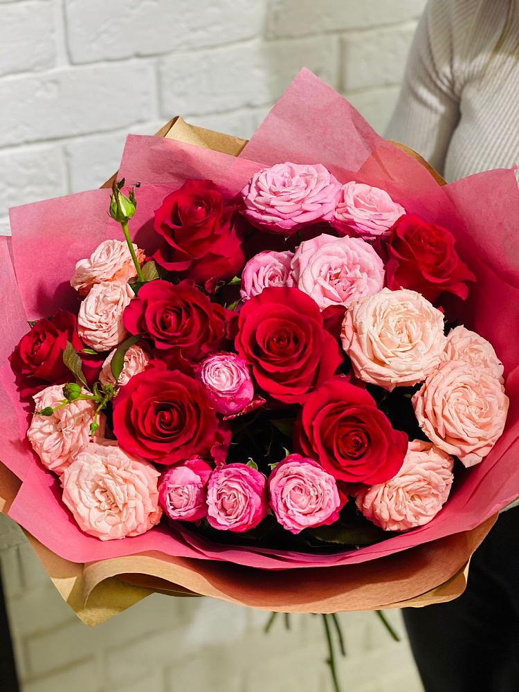 Букет цветов из: Розы в Вознесенье