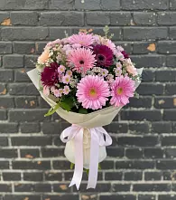 Букет цветов из:  Герберы и Хризантемы #REPLACE_PRED# Вознесенье