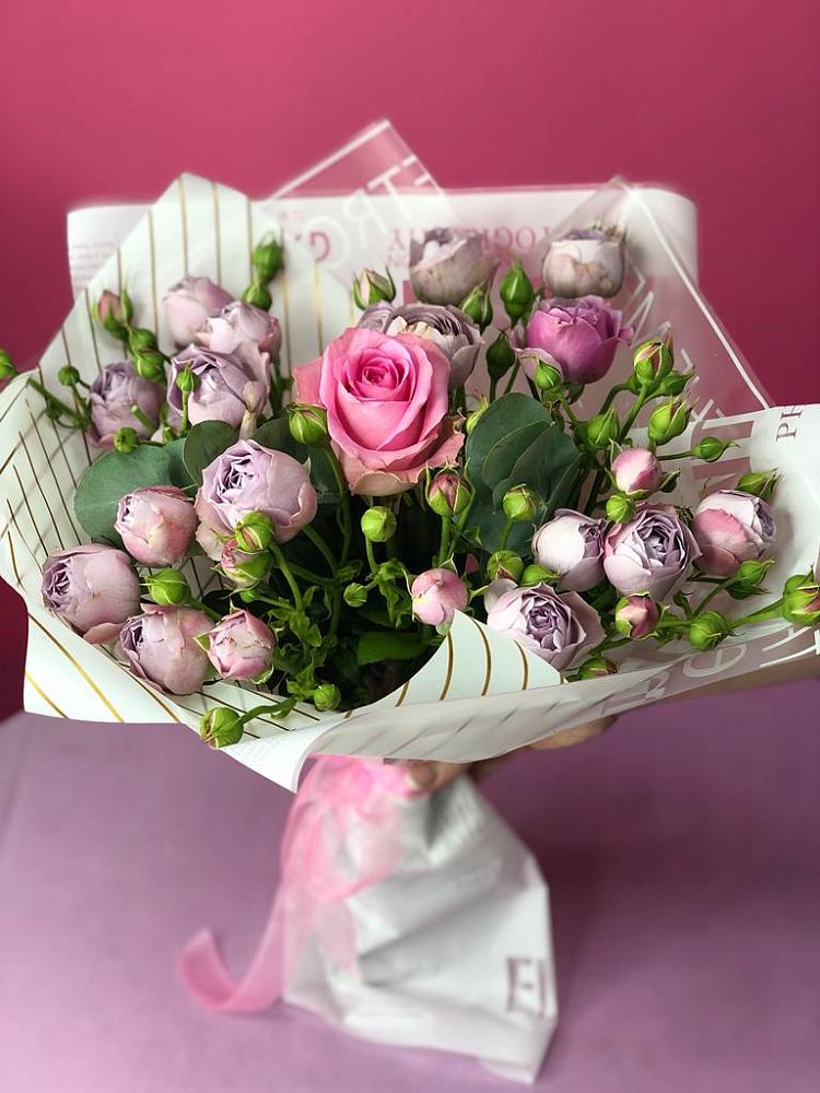 Букет цветов из: Розы в Вознесенье