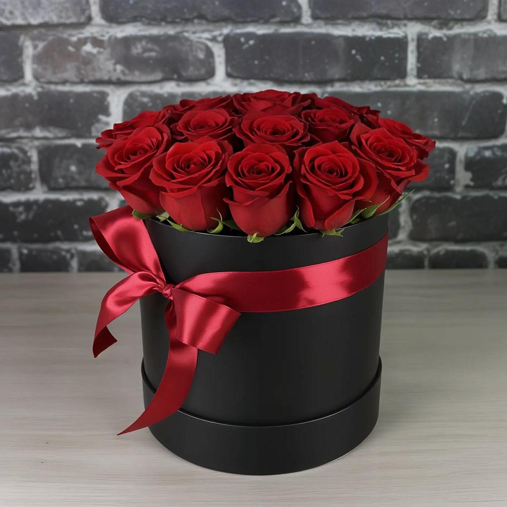 Цветочная композиция из Розы в шляпной коробке в Вознесенье