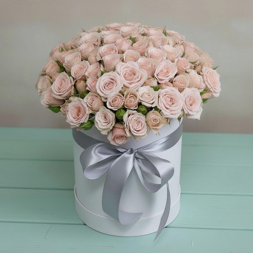 Цветочная композиция из Розы в шляпной коробке в Вознесенье